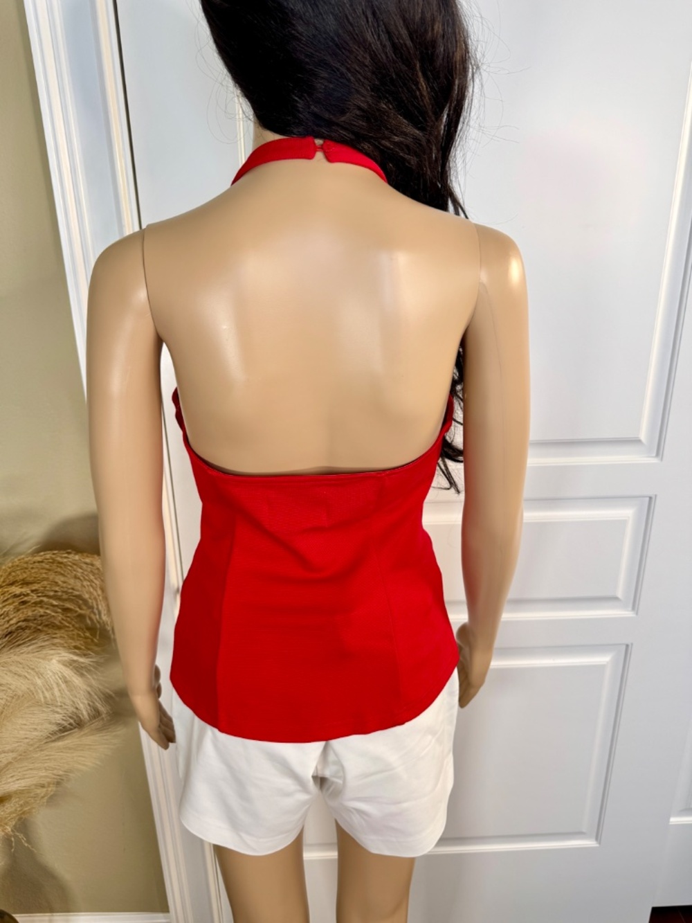 MAEVE ANTHROPOLOGIE EMBELLISHED BOW RED HALTER TOP - MEDIUM - Picture 7 of 17
